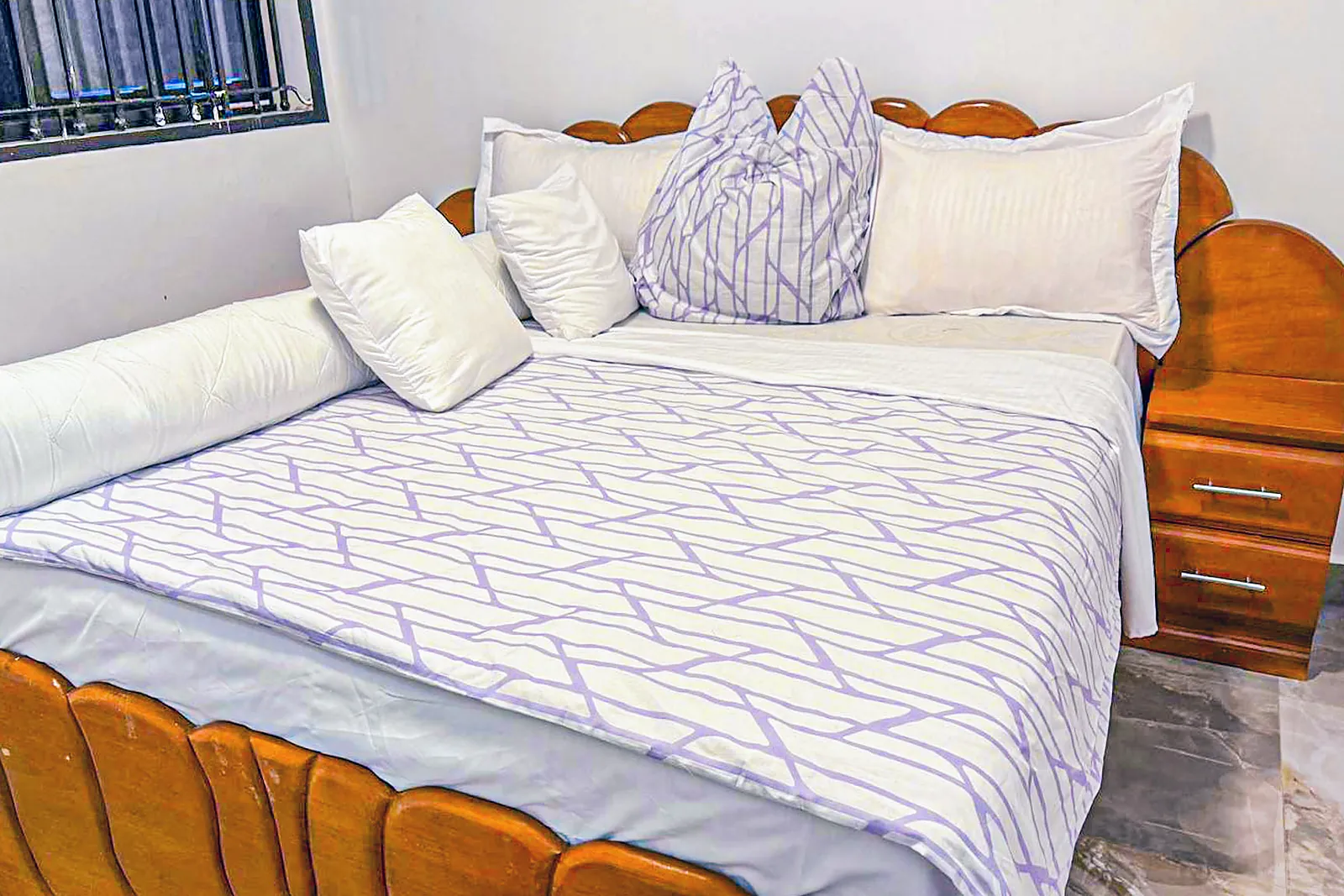 Chambre avec lit queen size
